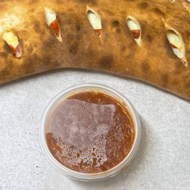Famous Classic (16" Stromboli).