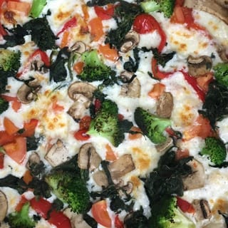 The Great White Veggie Pizza (16")